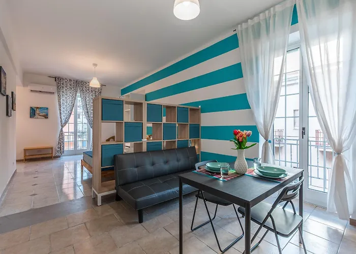 Fc158 - Luminosa Mini-casa A * Bari